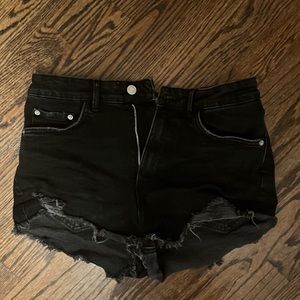 Zara size 8 black jean shorts.